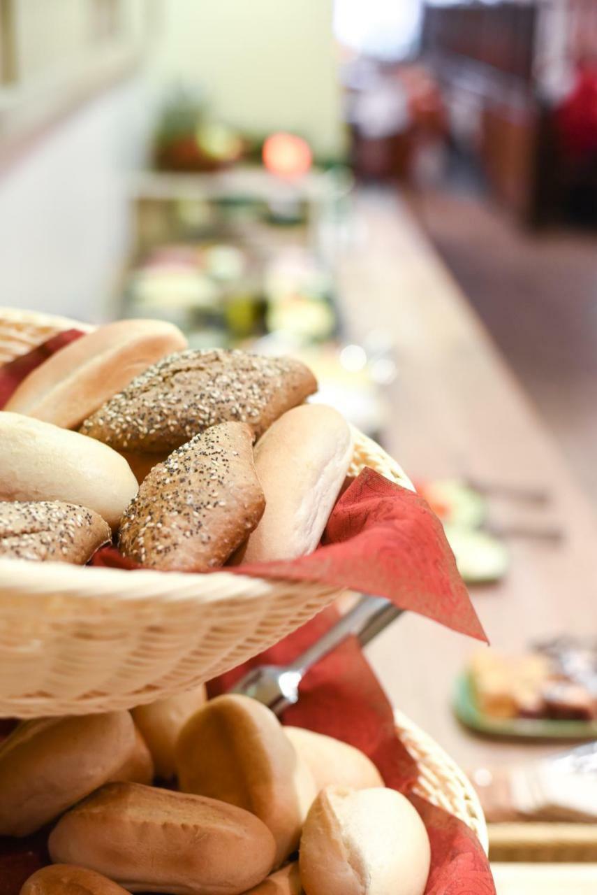 פולסניץ Hotel & Restaurant Waldblick מראה חיצוני תמונה